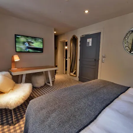 Maison De Famille Les 5 Freres Val-dʼIsère