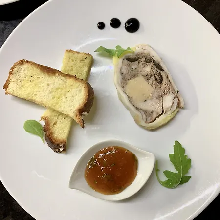 Maison De Famille Les 5 Freres Hotell Val-dʼIsère