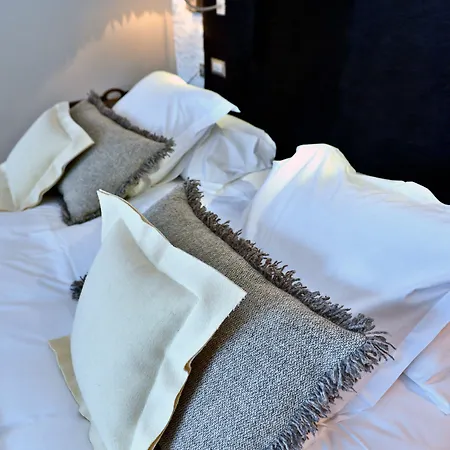 Maison De Famille Les 5 Freres 3*