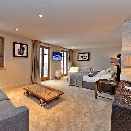 Maison De Famille Les 5 Freres 3*