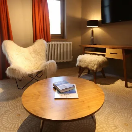 Maison De Famille Les 5 Freres Hotell Val-dʼIsère