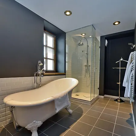 Maison De Famille Les 5 Freres Val-dʼIsère