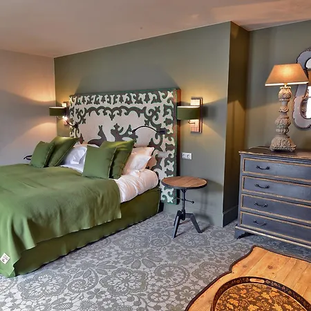Maison De Famille Les 5 Freres 3*