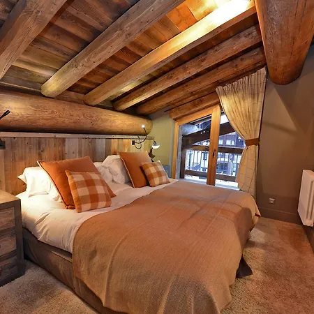 Maison De Famille Les 5 Freres Hotell Val-dʼIsère