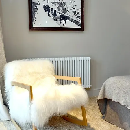 Maison De Famille Les 5 Freres Hotel 3*